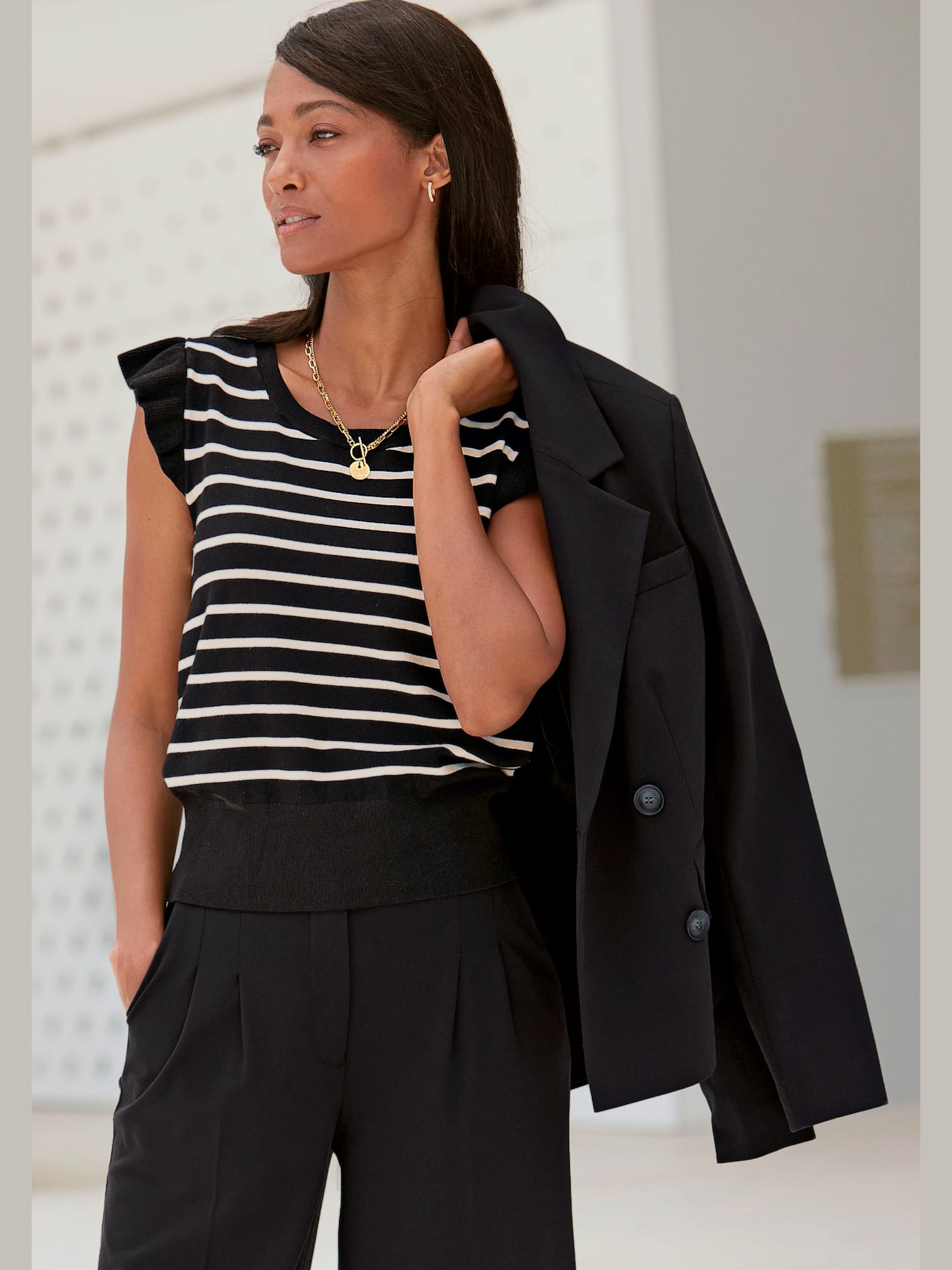 Blazer court blazer doublé avec col à revers pour elle