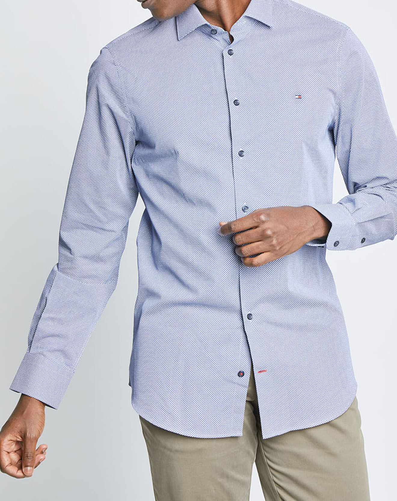 Tommy Hilfiger Chemise Slim 100% Coton Bio Poplin à pois bleue