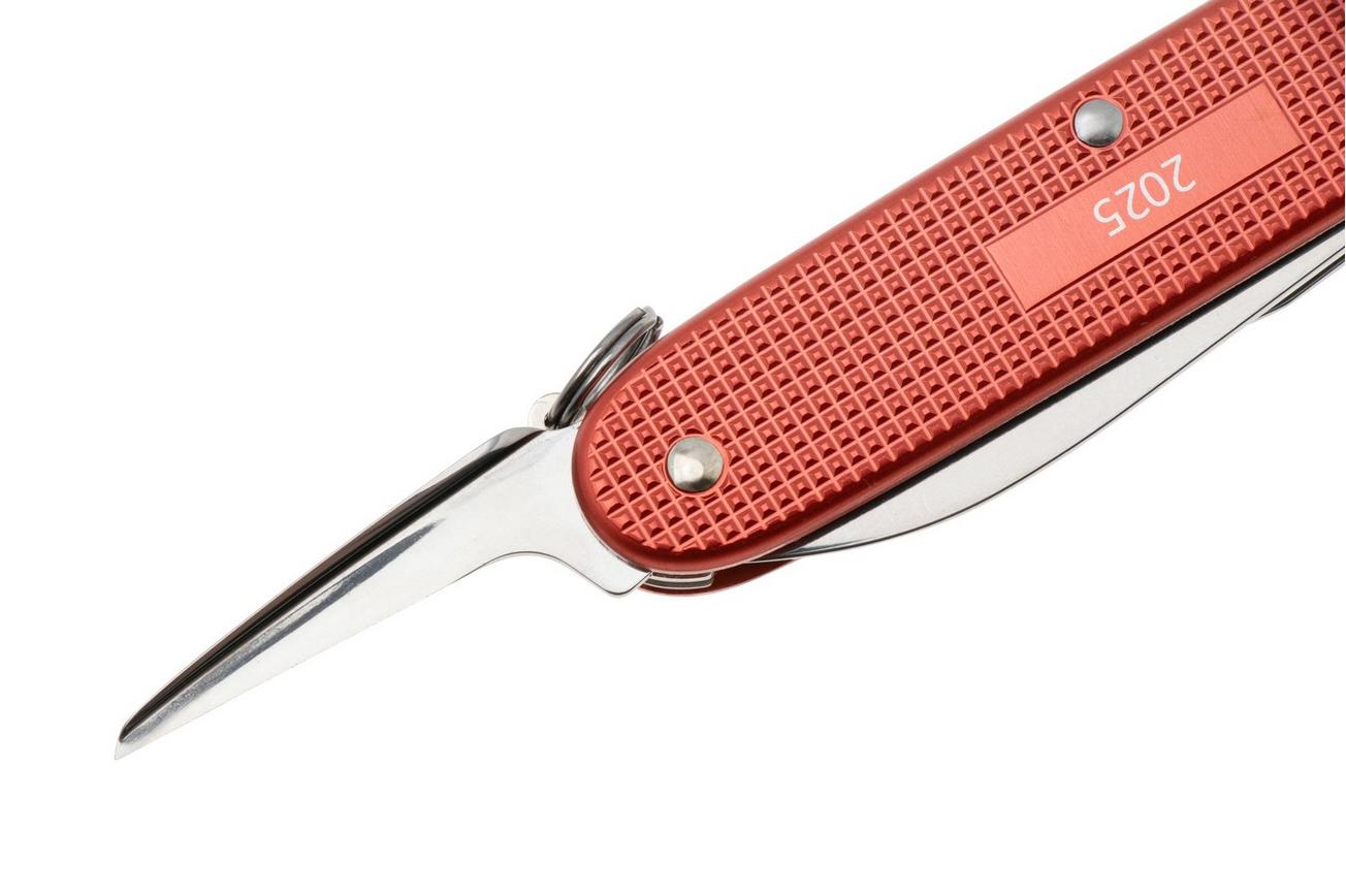 Victorinox Pioneer X Alox Limited Edition 2025 0.8231.L25, Stone Red, Zwitsers zakmes