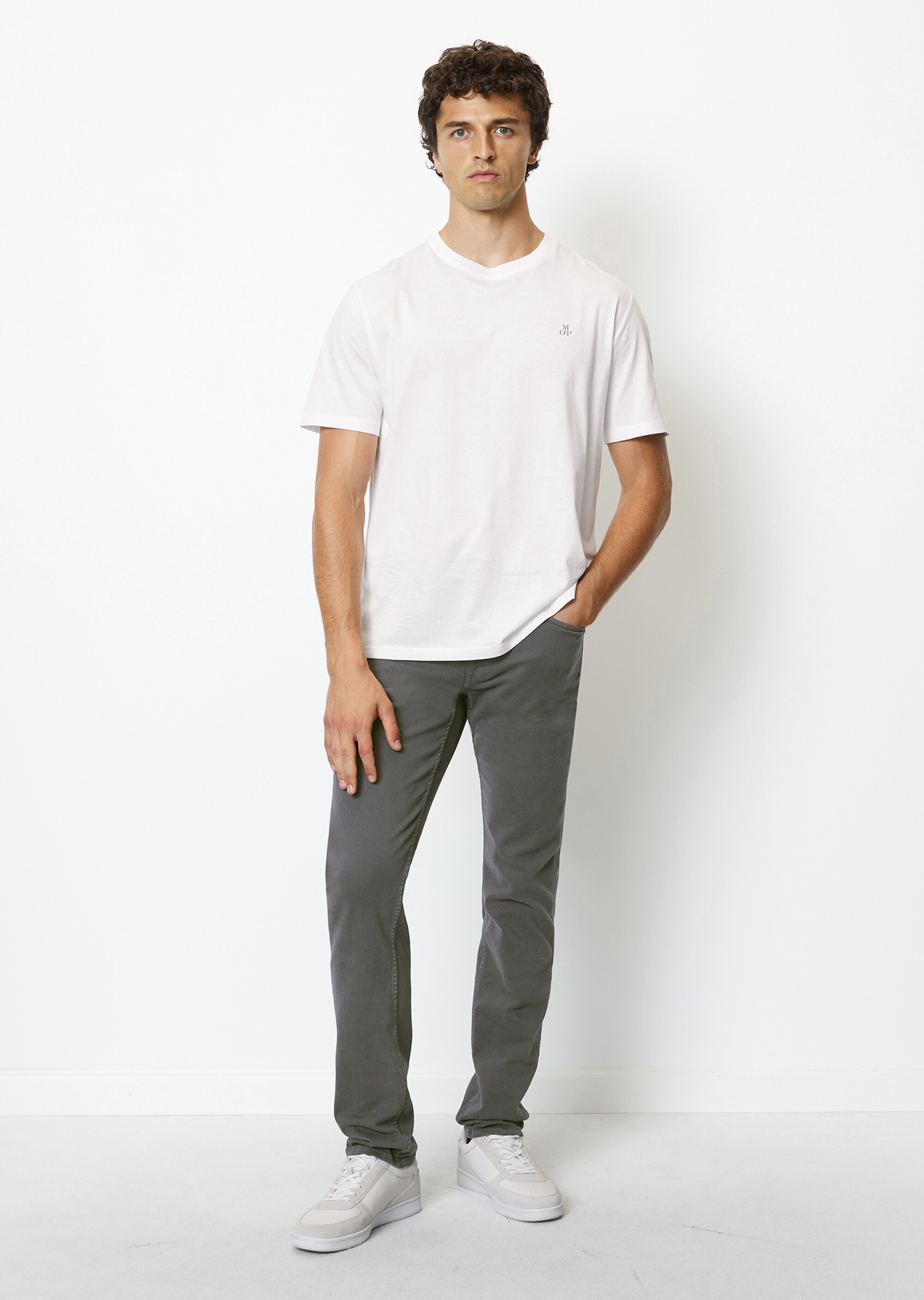 Jeans Modell SJÖBO shaped aus elastischem Bio-Baumwolle-Mix