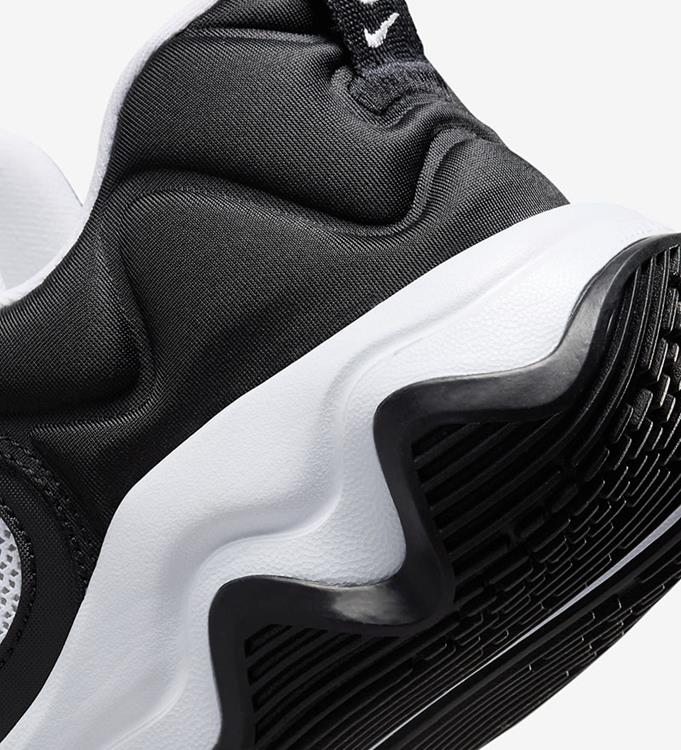 Nike Men Giannis Immortality 3 Basketbalschoenen