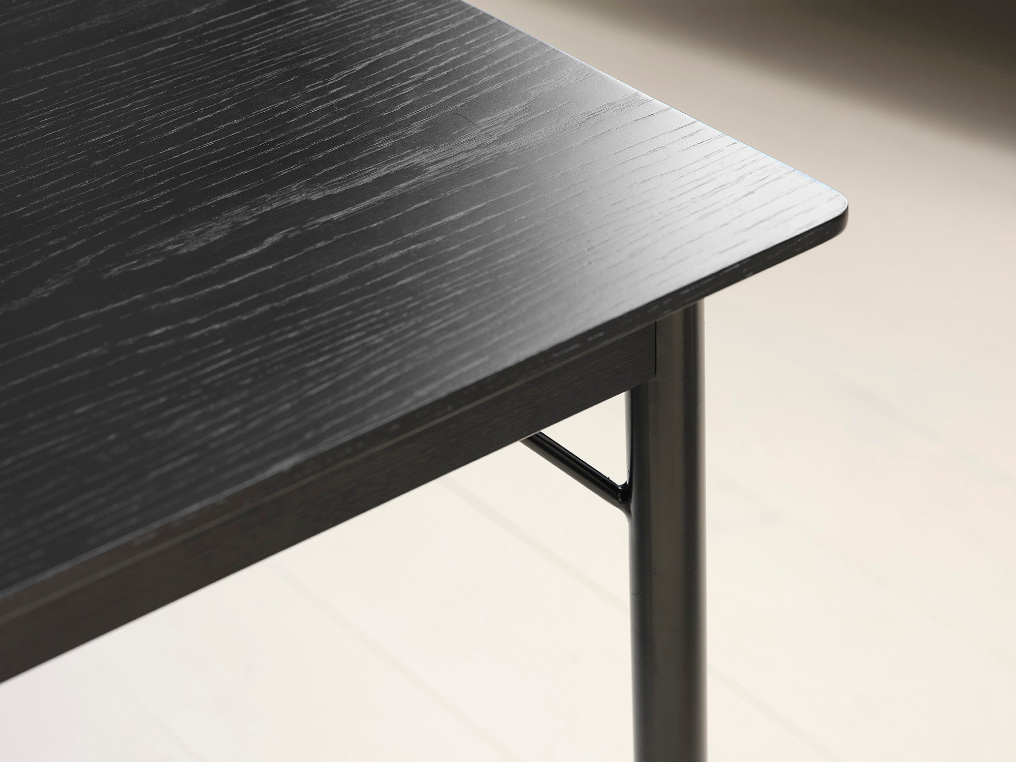 Noka Eetkamertafel - 180 x 95 cm - Zwart