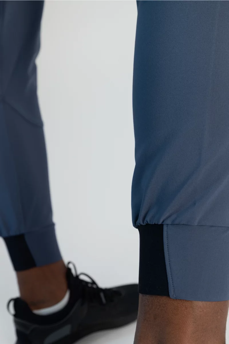 Under Armour UA Unstoppable Herren Trainerhose