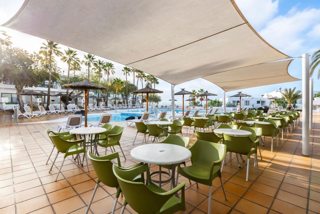 THB Flora Logies - Hotel