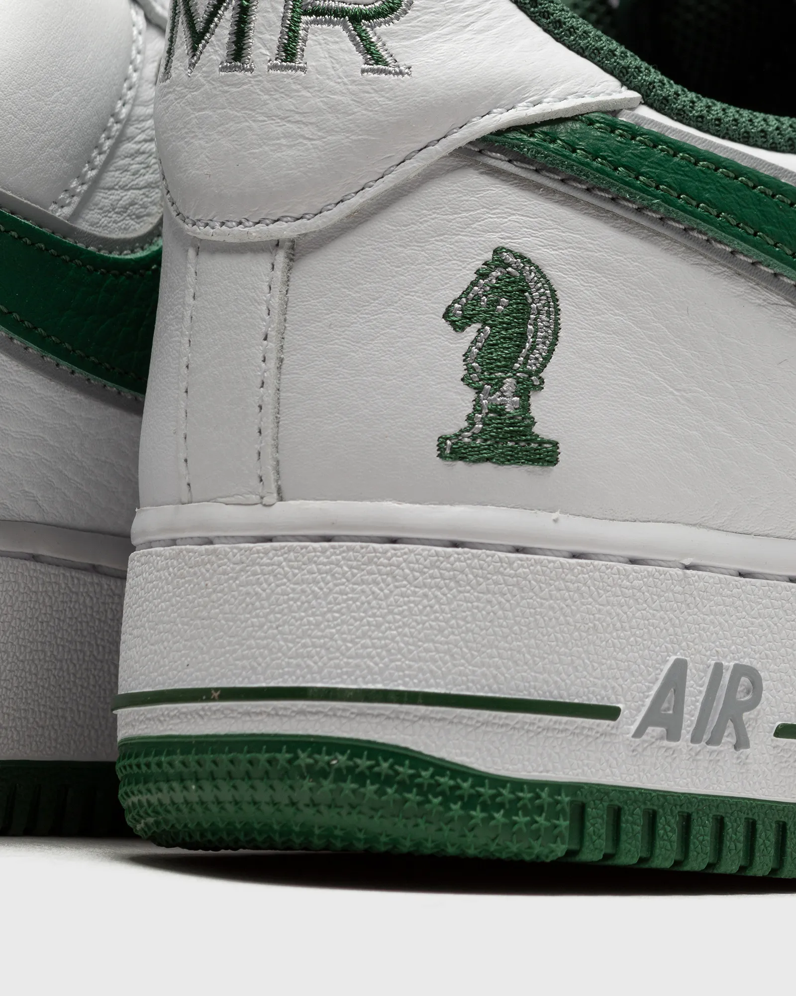Nike AIR FORCE 1 LOW
