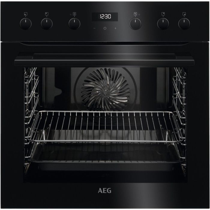 AEG Einbau-Herd Serie 6000 SurroundCook EES435020B