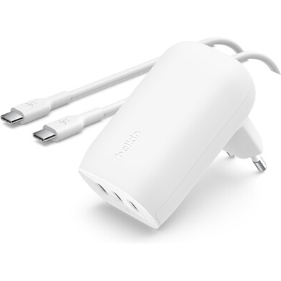 Chargeur et câble d'alimentation PC Belkin secteur 3 ports USB-C 67W, avec câble d'un mètre USB-C vers USB-C inclus, blanc.