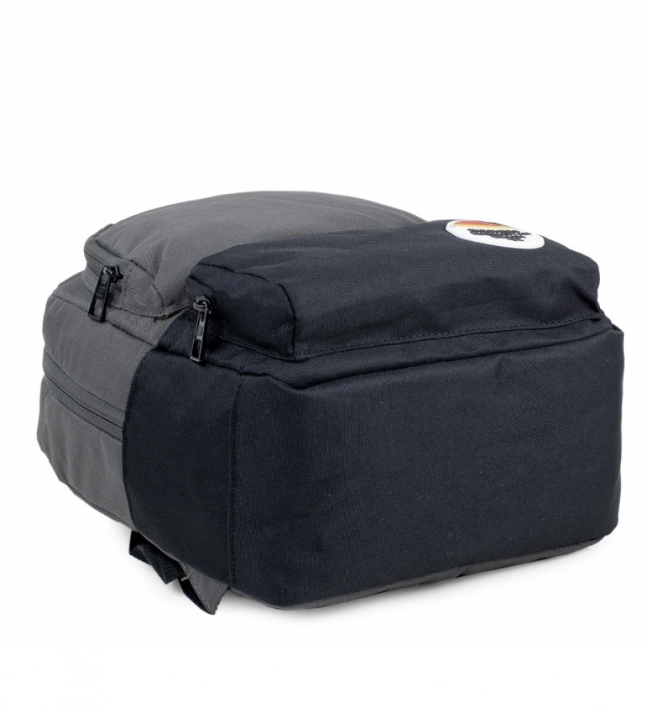 Mochila Skechers S909 Preta - 33x25x12cm
