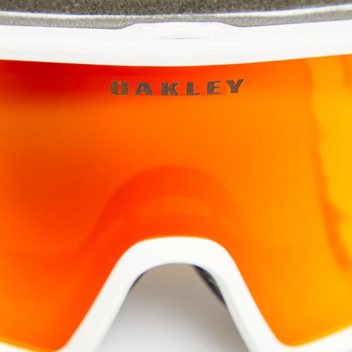 Linha Target da Oakley
