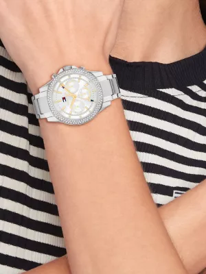 Relógio em aço inoxidável com mostrador branco prateado e detalhes em cristal.