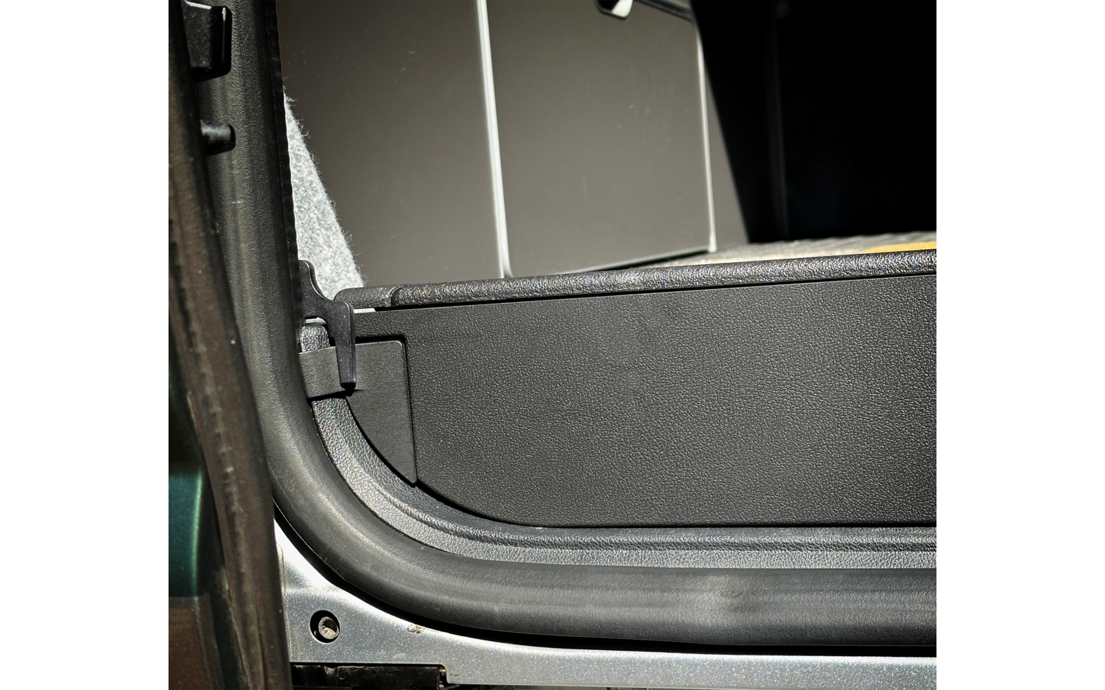 VW Transporter Trittstufeneinsatz T5/T6/T6.1 schwarz