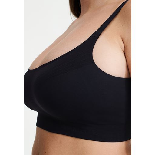 Chantelle Smooth Comfort Bøjlefri BH, Black, L