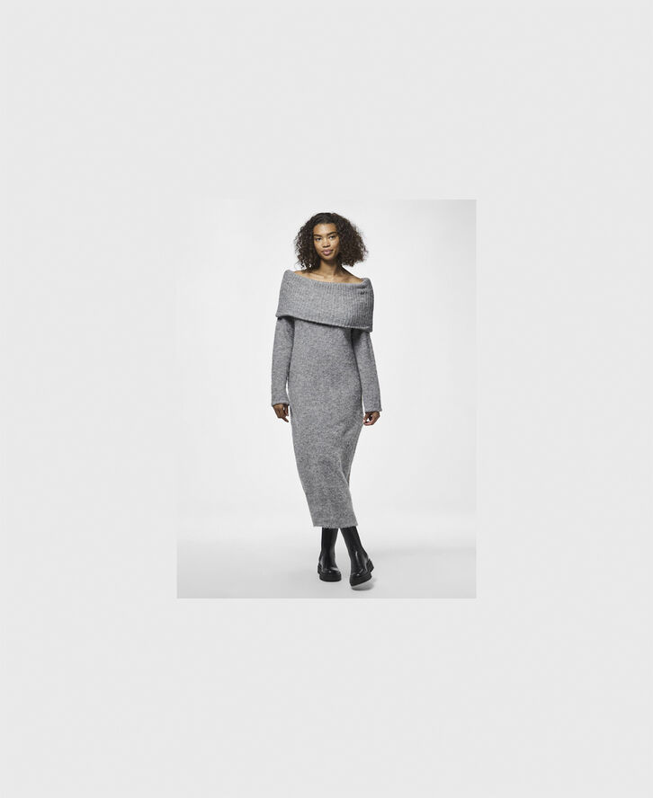 Pieces PCPAM LS OFF SHOULDER KNIT DRESS BC Grå