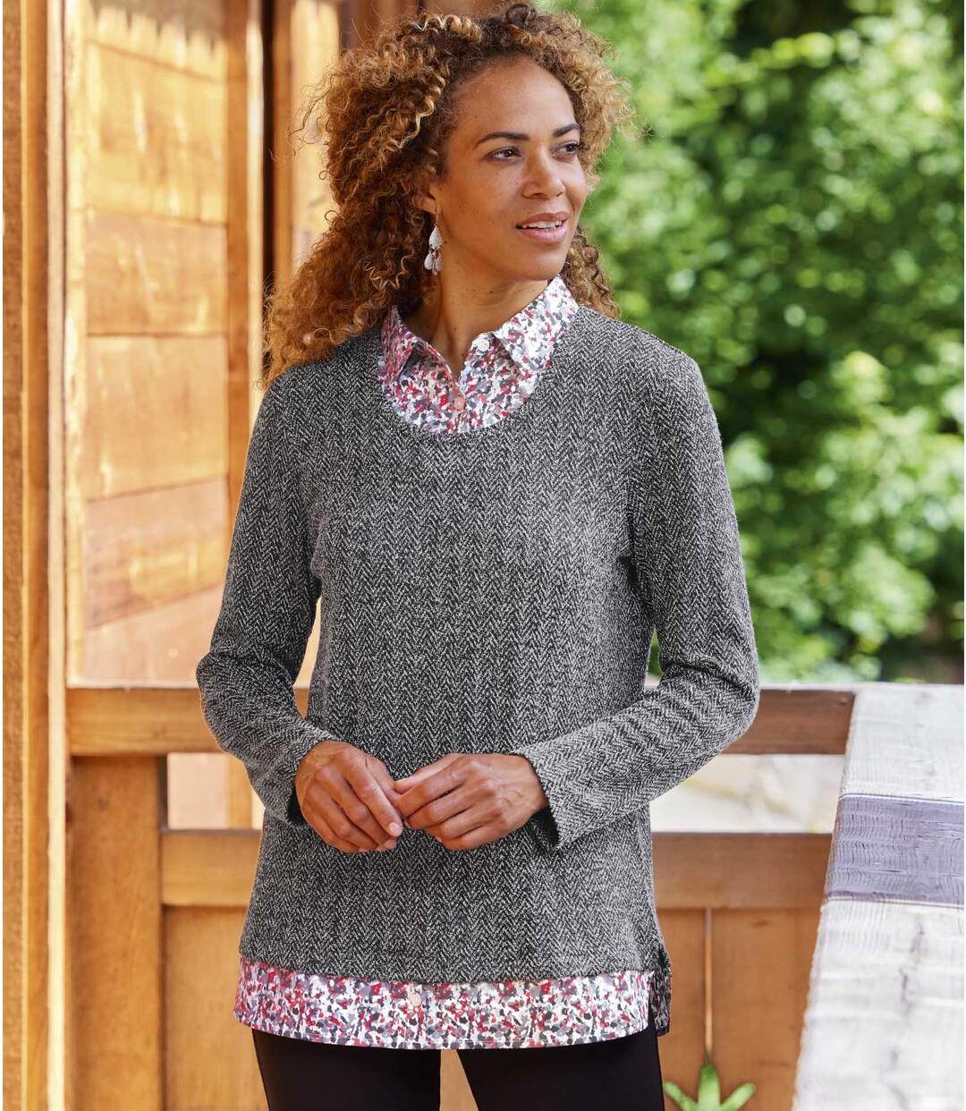 Pull 2-en-1 Maille et Empiècements Chemise