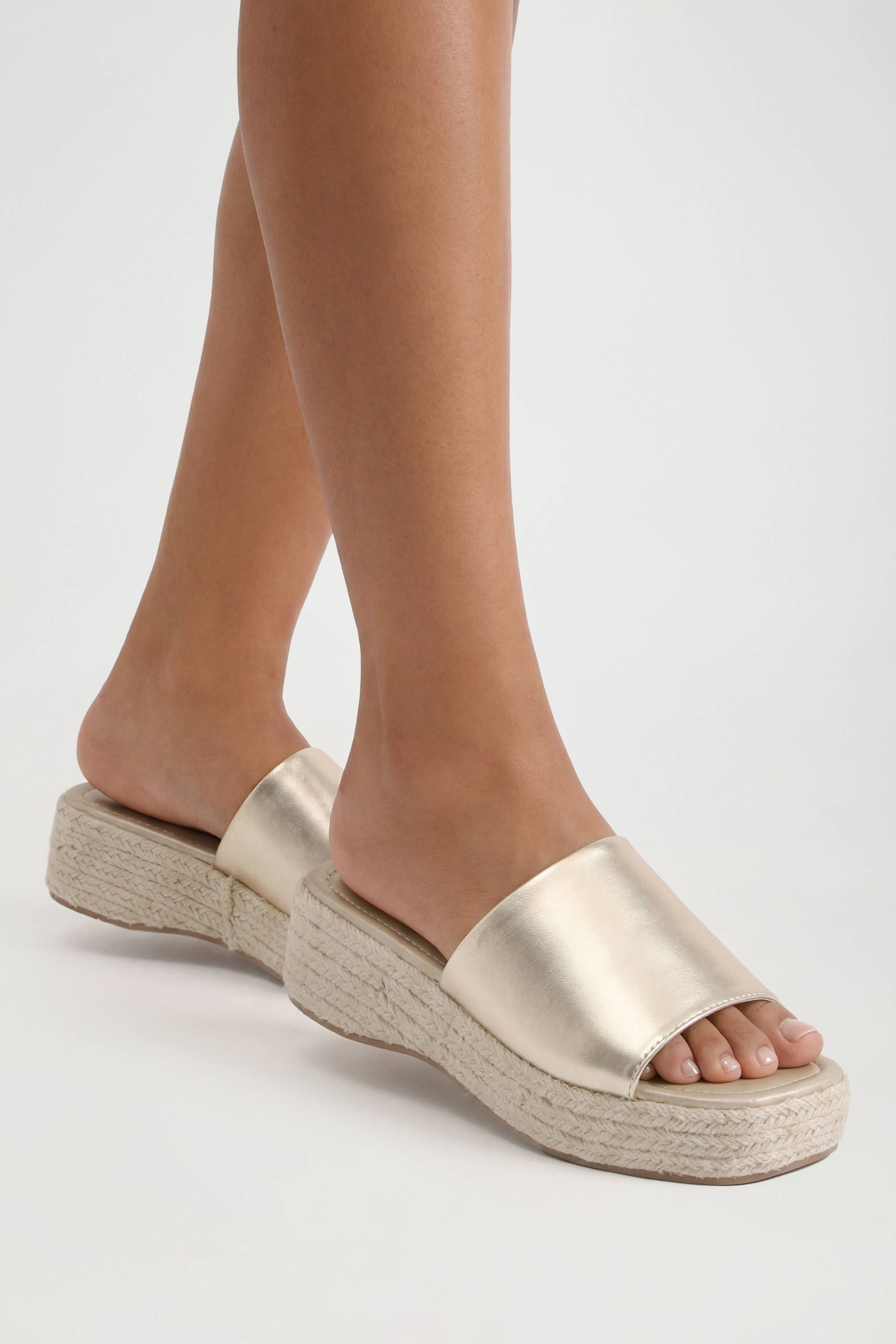 boohoo Mules Compensées Style Espadrilles