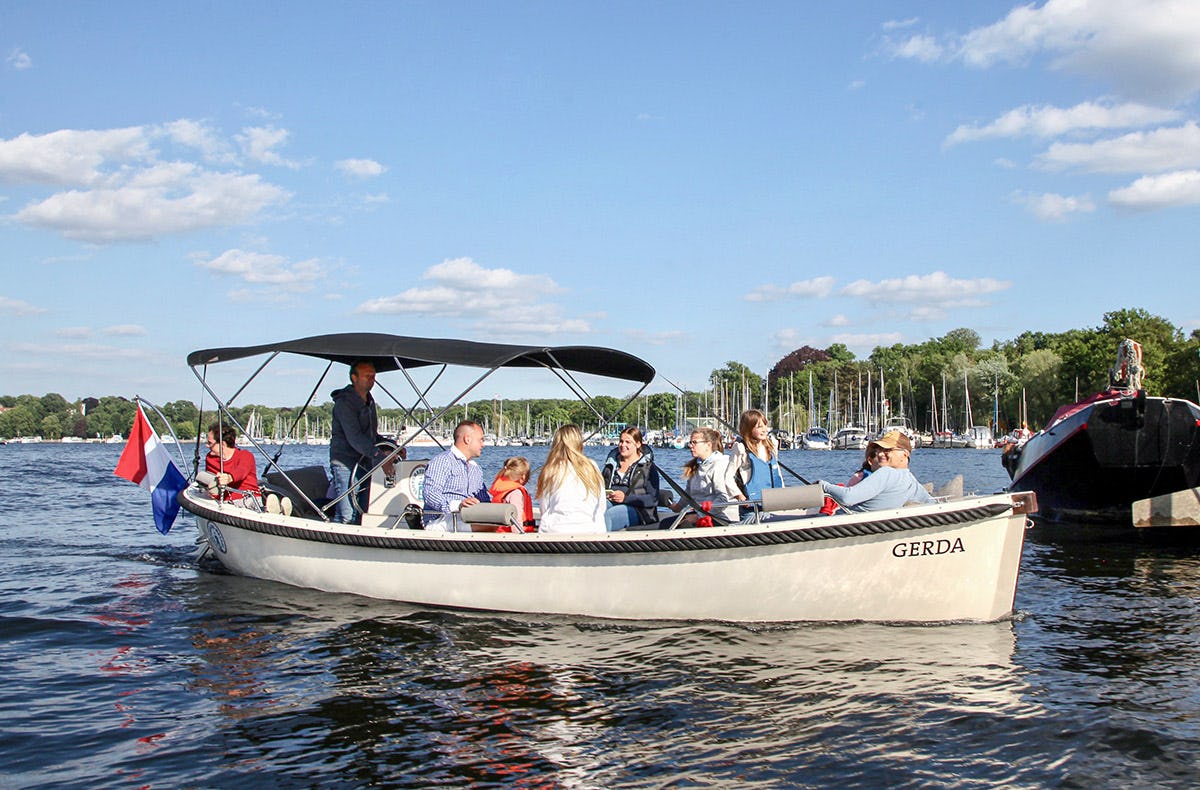 50 ps Motorboot mieten Berlin