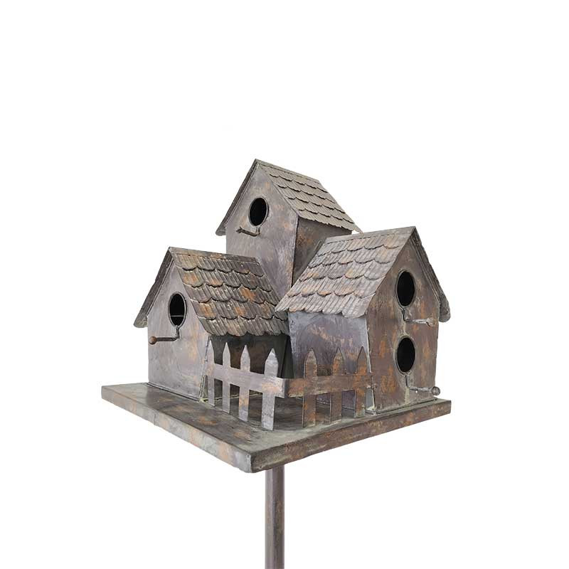 Nichoir oiseaux fer village 34x31x170cm
