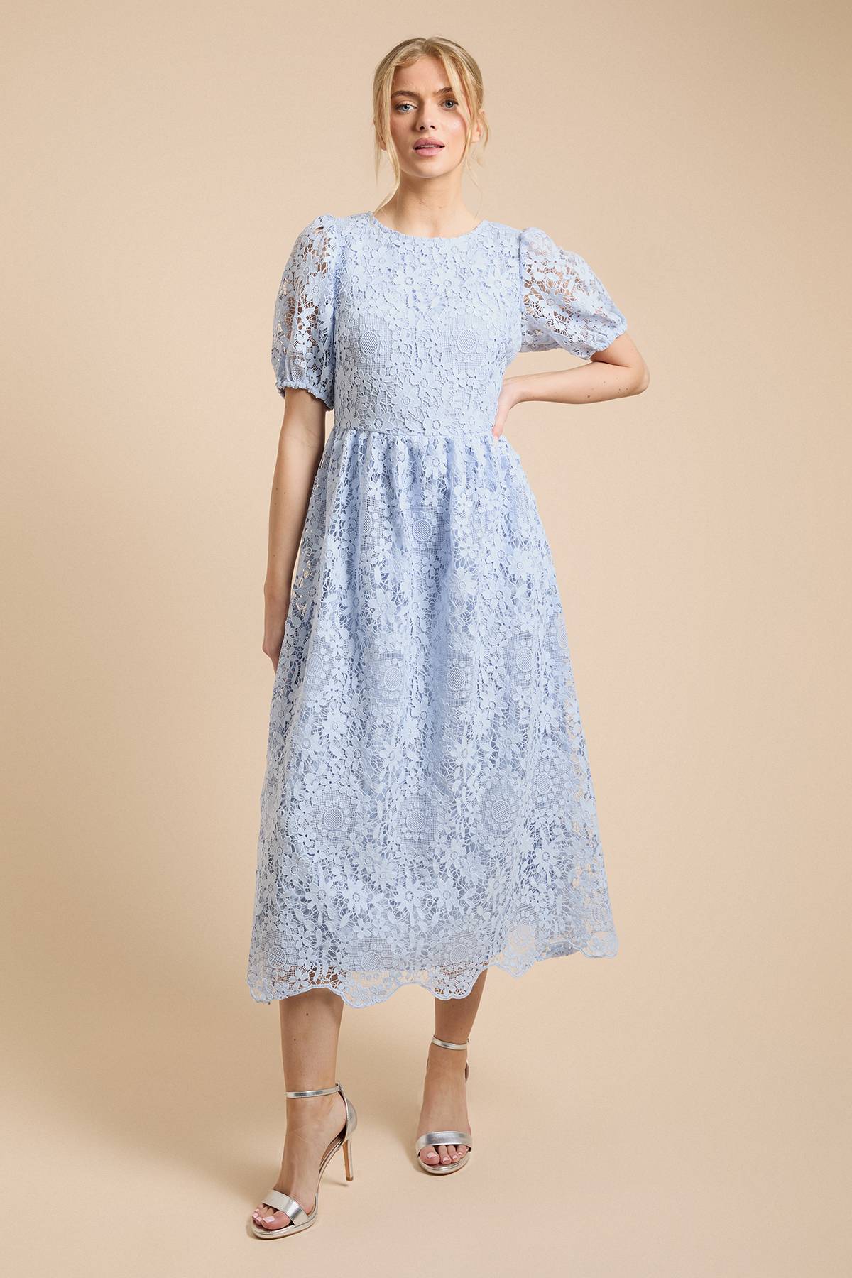 Oasis Robe Mi-longue Premium En Dentelle Florale À Manches Bouffantes