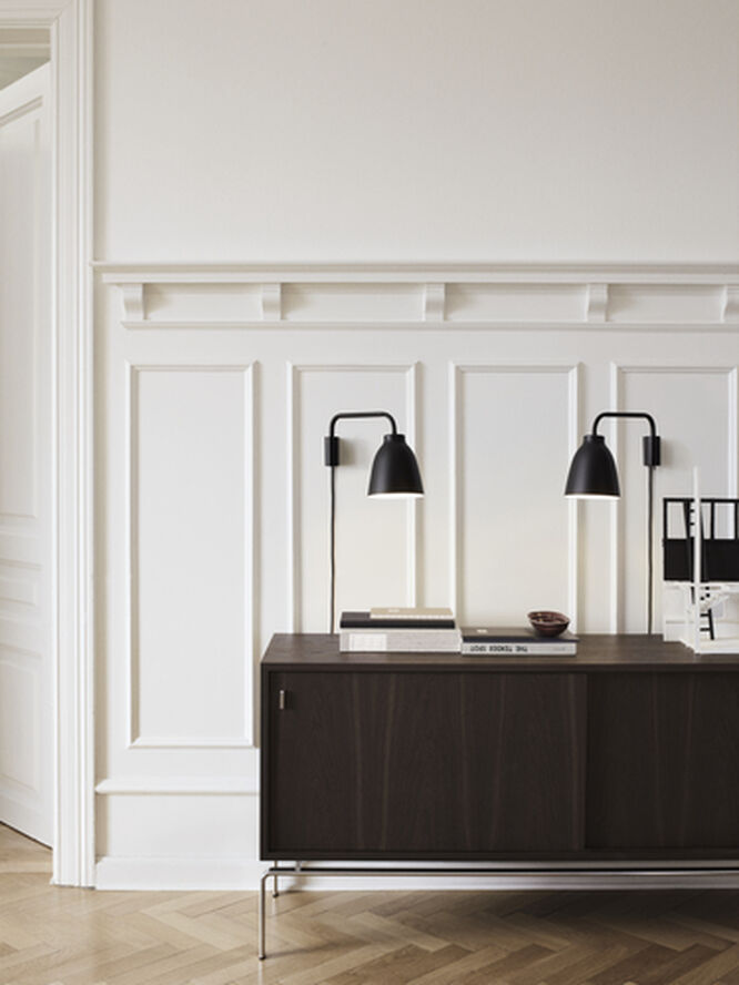 Fritz Hansen Caravaggio™ READ Black, Black Sort