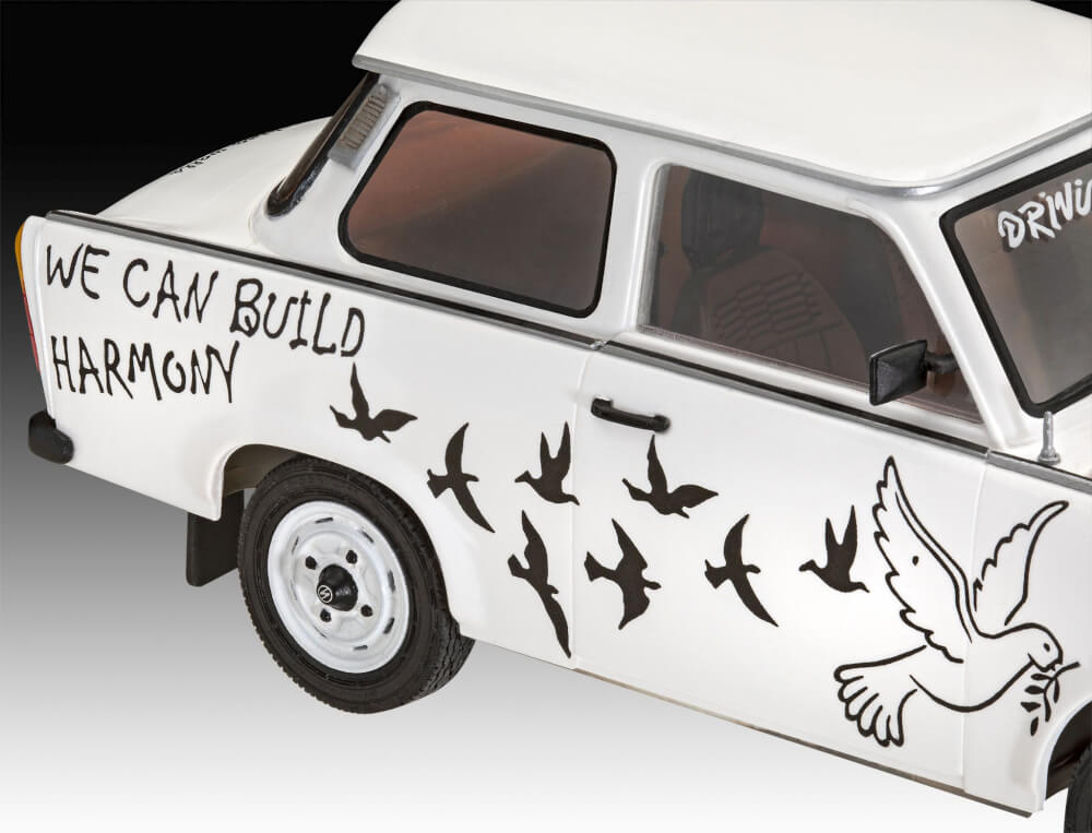 Model Set Trabant 601S Builder's Choice, Revell Modellbausatz mit Basiszubehör