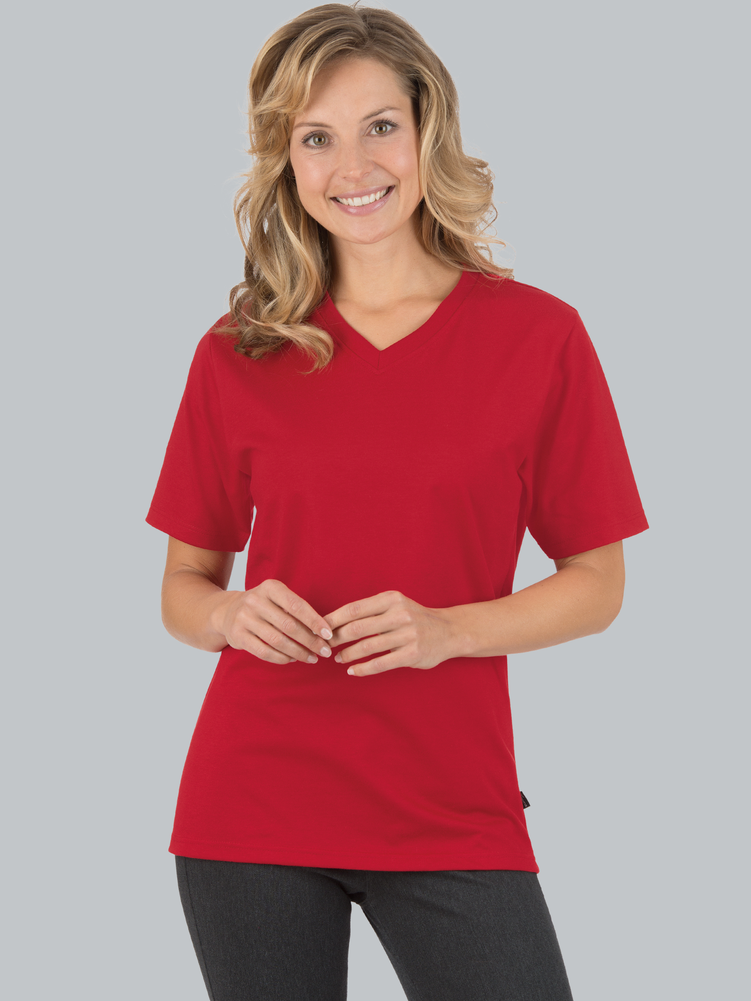 V-Shirt DELUXE Kirsch