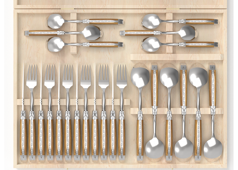 Service Laguiole de 24 pièces avec un manche en bois de chêne et mitres en acier inoxydable