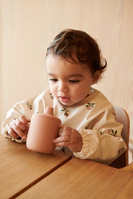 LIEWOOD Merle Cape Smekke med Trykk, Peach/Sea Shell