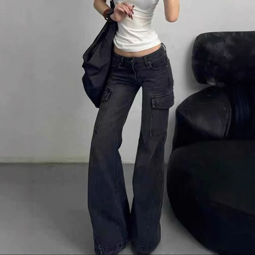Rosesand - Low Rise Washed Pocket Straight-Fit Boot-Cut Jeans