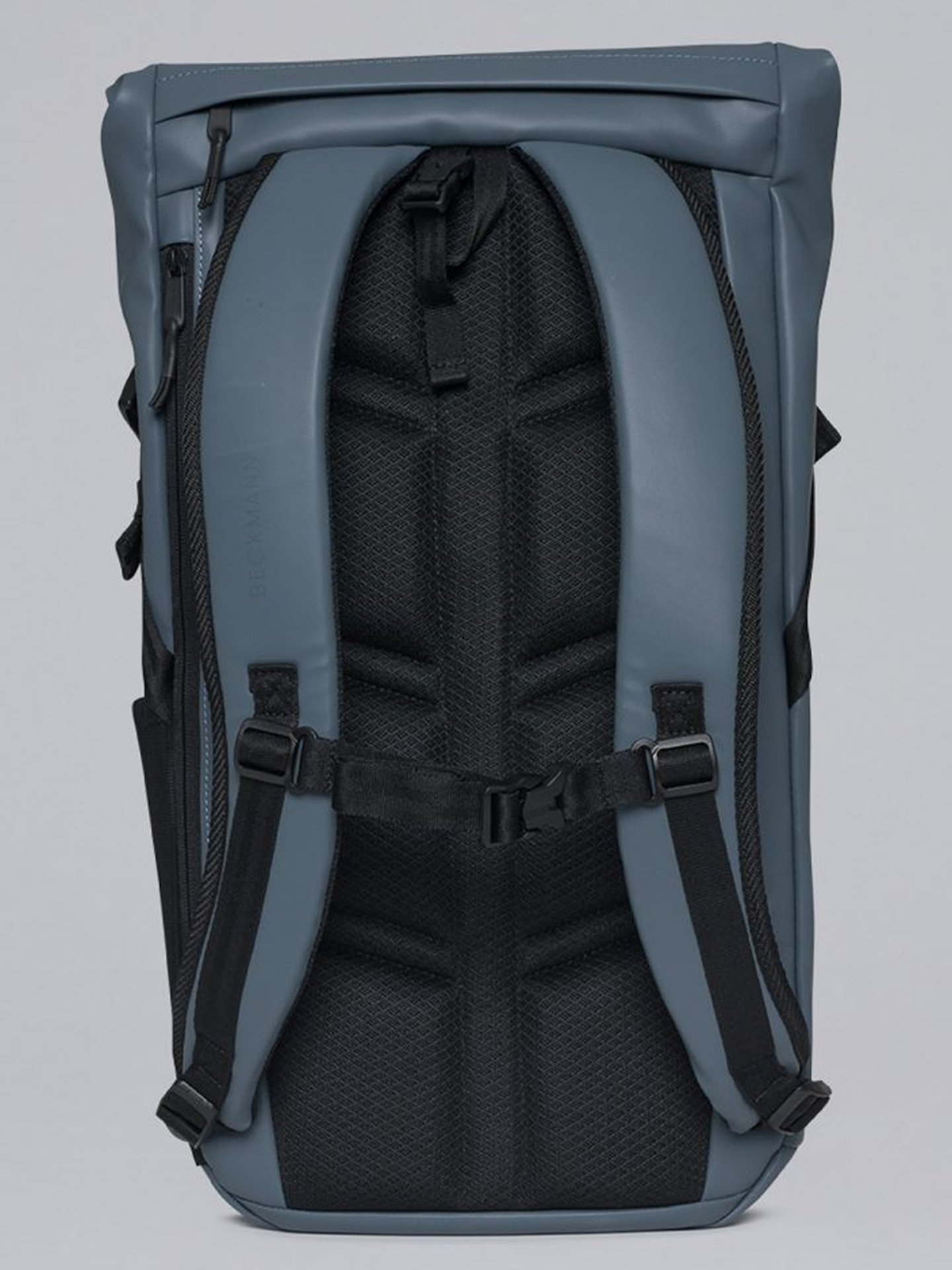 Street light 22L