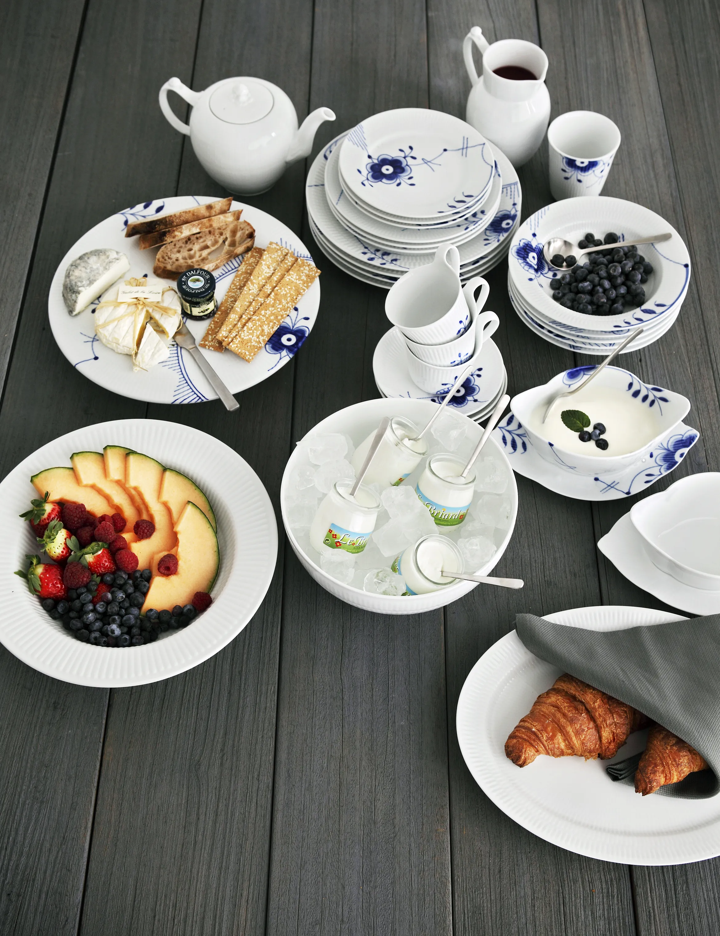 Royal Copenhagen Hvid Riflet Dyb Tallerken
