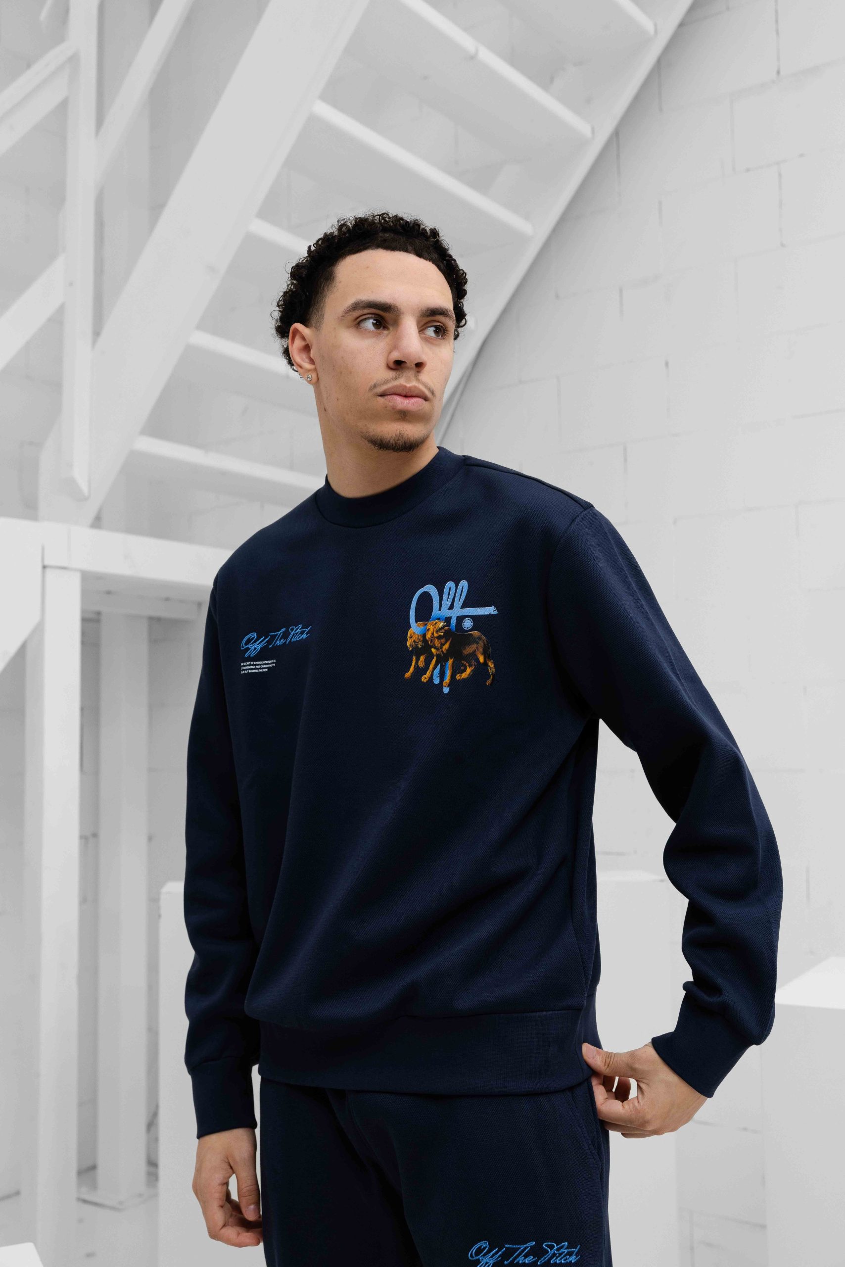Off The Pitch Lion Trainingspak Heren Donkerblauw