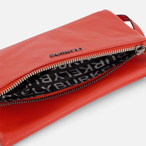 Burkely Rock Ruby Phone Bag rood Leer