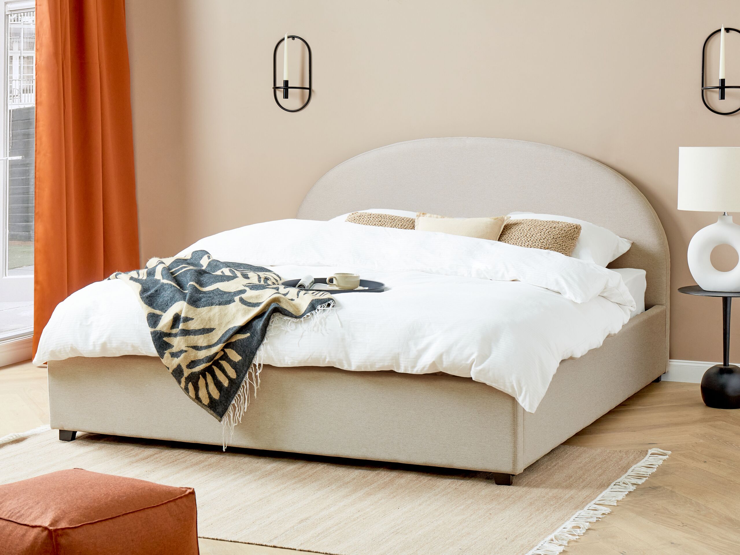 Beliani-VAUCLUSE-Bed met opbergruimte-Lichtbeige-180x200 cm-Polyester