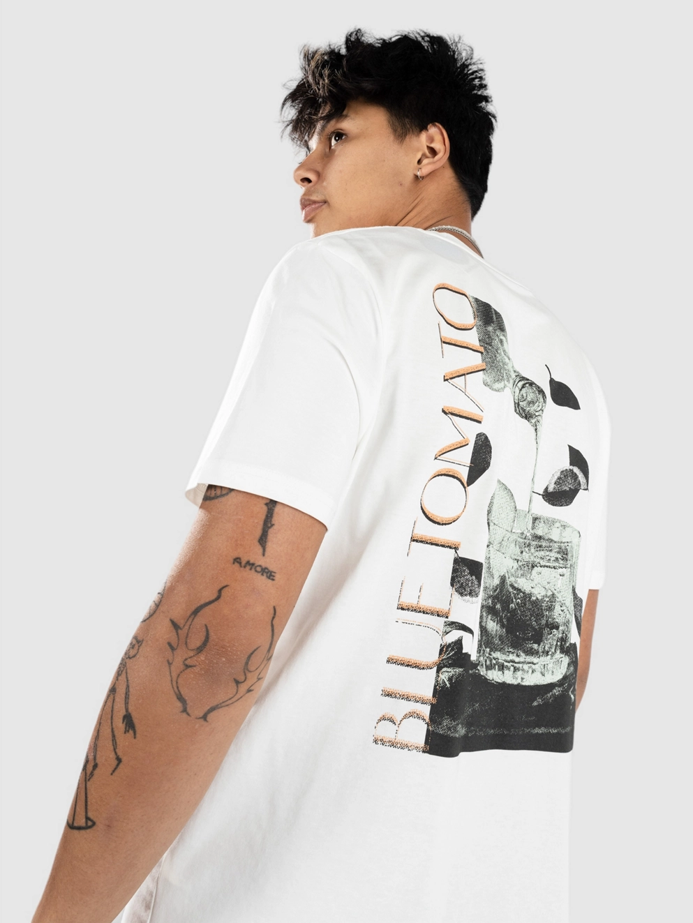 Blue Tomato Pour Up T-Shirt off white