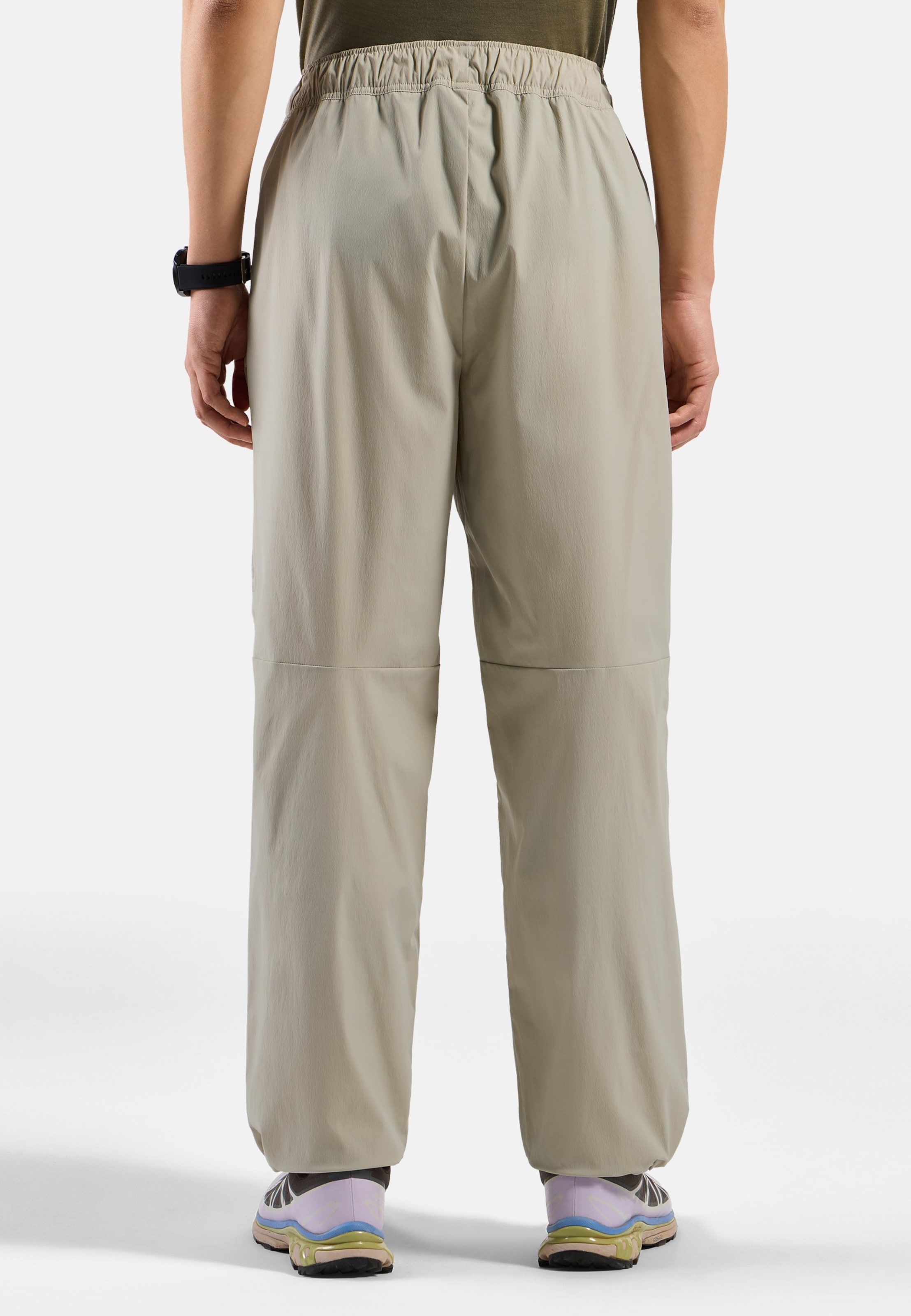 Essentials Cargohose in agate gray