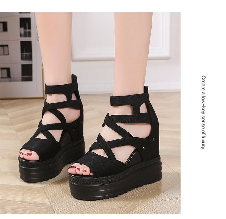 Vindler - Platform Wedge Plain Sandals