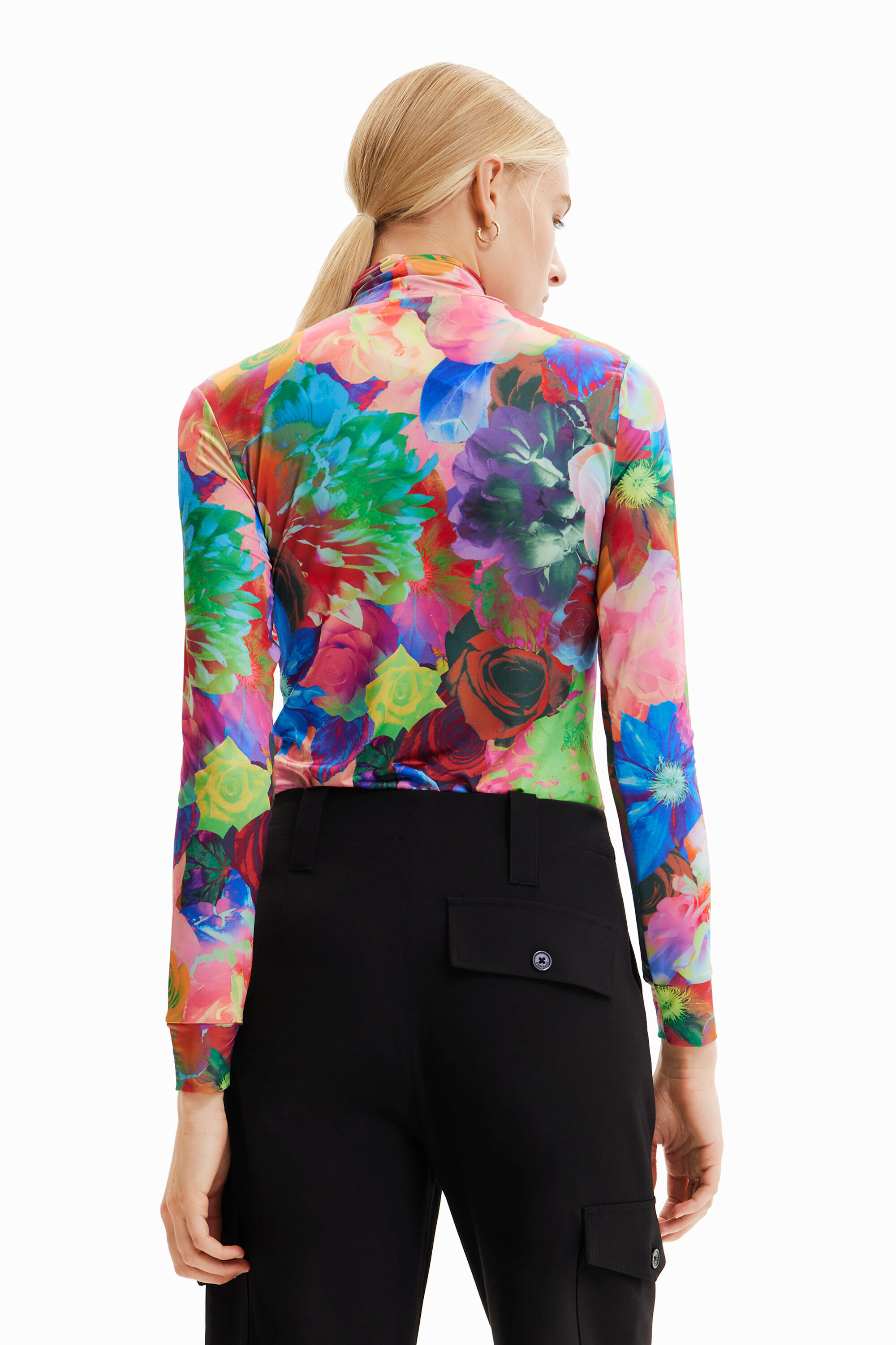T-shirt slim fleurs