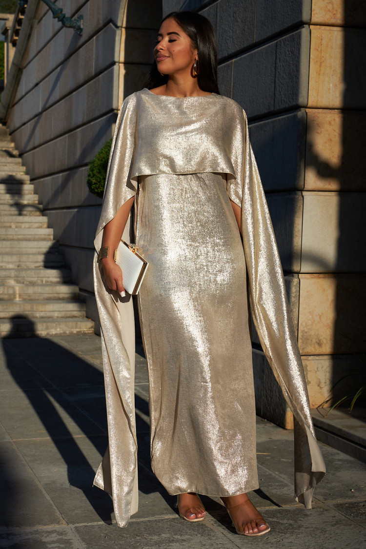 Robe pailleté beige à cape