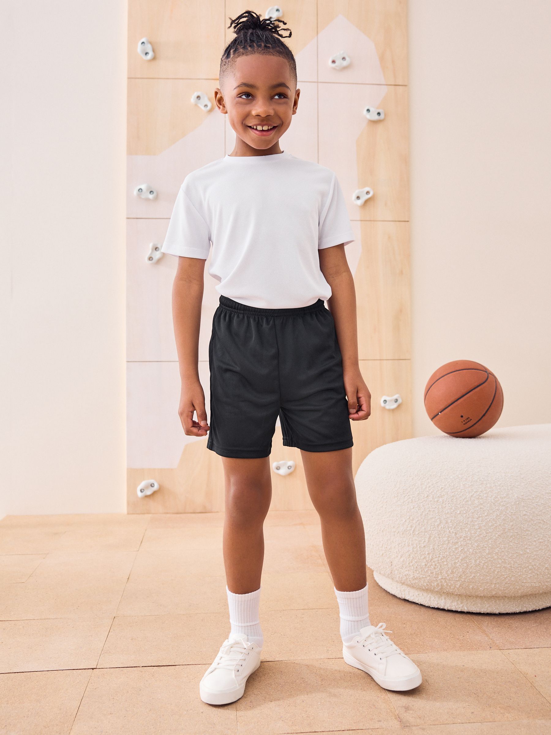 Zwart - Sportshort (3-16 jr)
