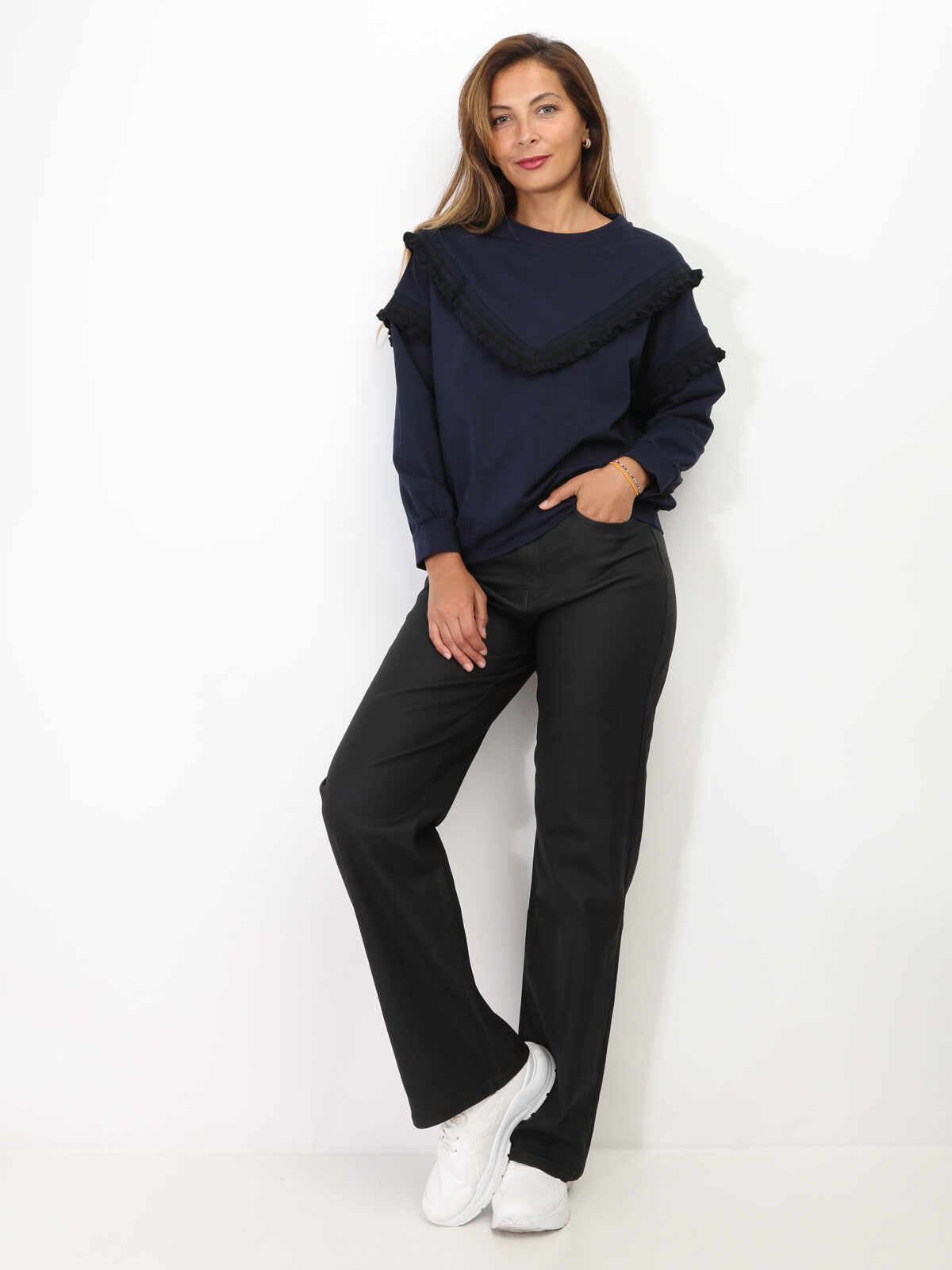 Sweat-shirt à volants contrastants- Bleu marine