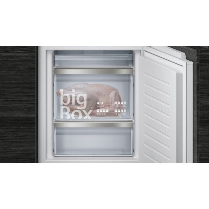 Siemens Einbau-Kühl-Gefrier-Kombination iQ500 KI86SADE0