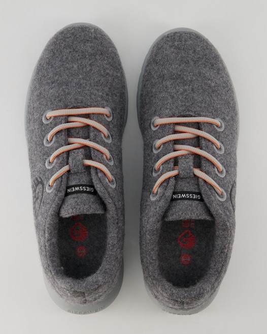Giesswein MERINO WOOL RUNNERS WOMEN Sneaker in Grau
