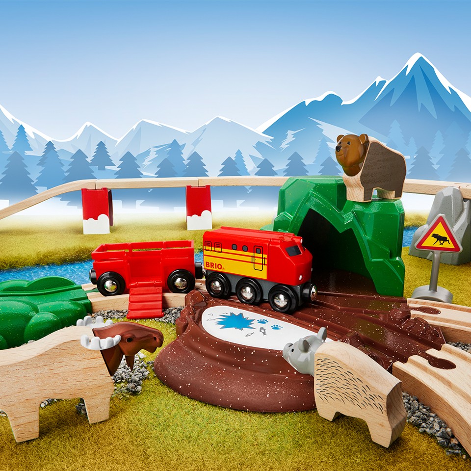 BRIO - Togbane med nordiske dyr (4-33988)