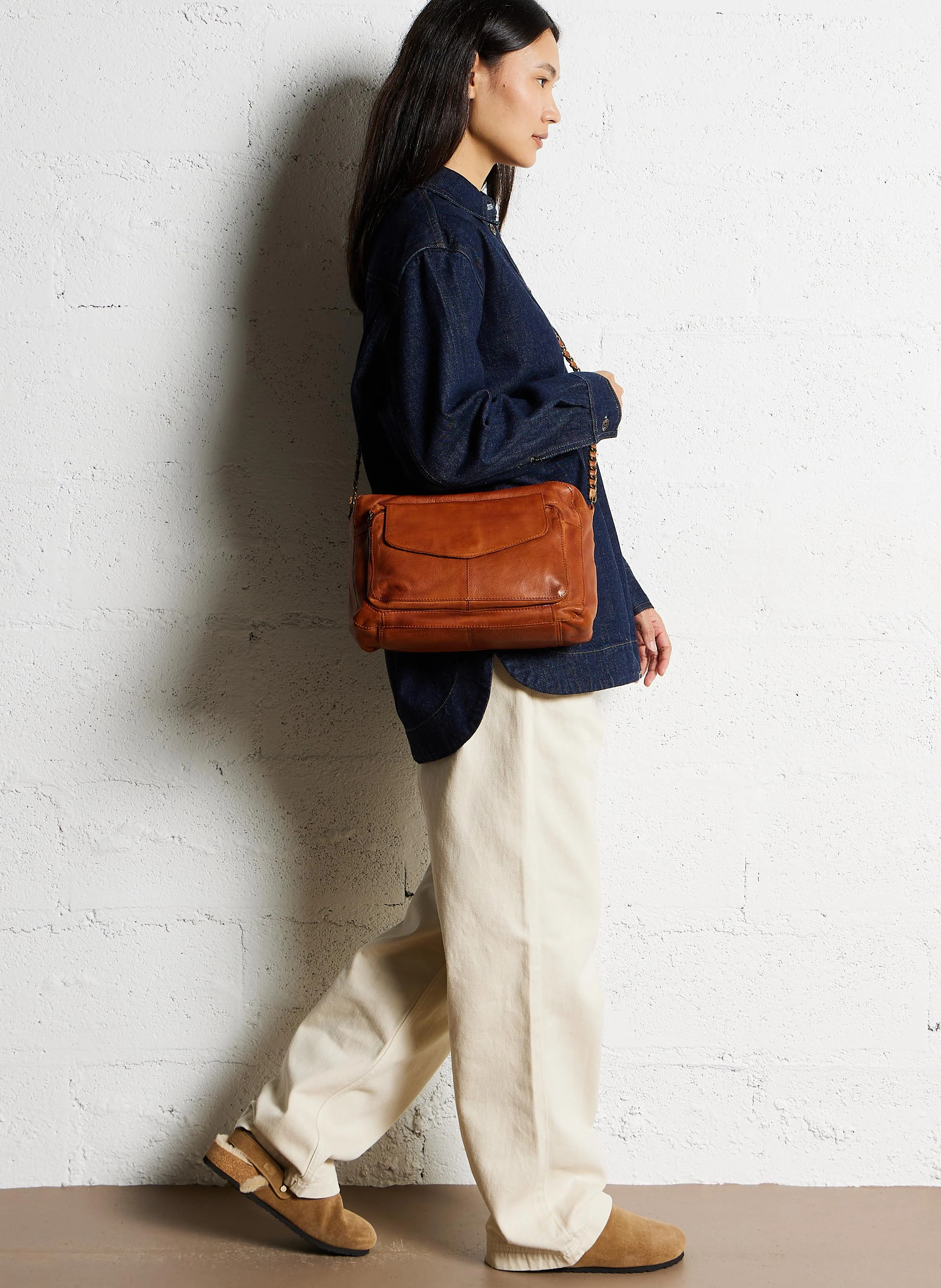 Sac bandoulière en cuir brillant | Marron