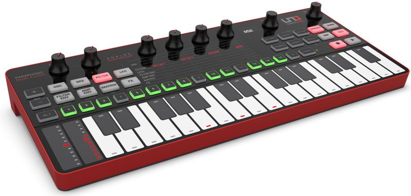 IK Multimedia - UNO Synth Pro Desktop - Synthesizer - Zwart