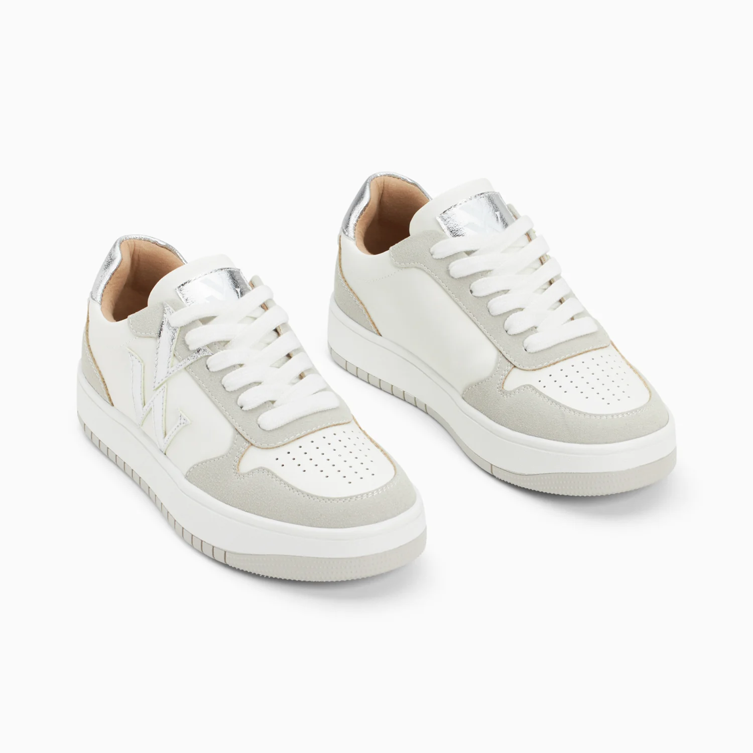 Sneakers-Baskets monogramme Calie blanc et gris