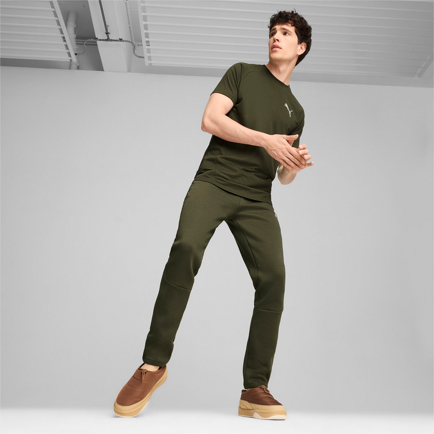 PUMA  Evostripe Pants