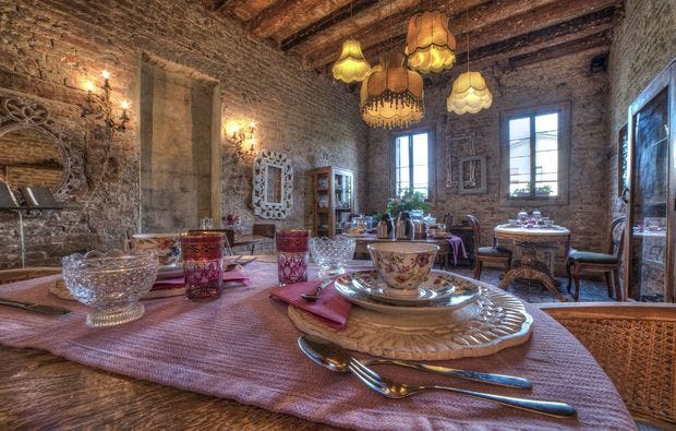 Glamping - Lodge Tent Übernachtung in Mirano bei Venedig als Geschenk