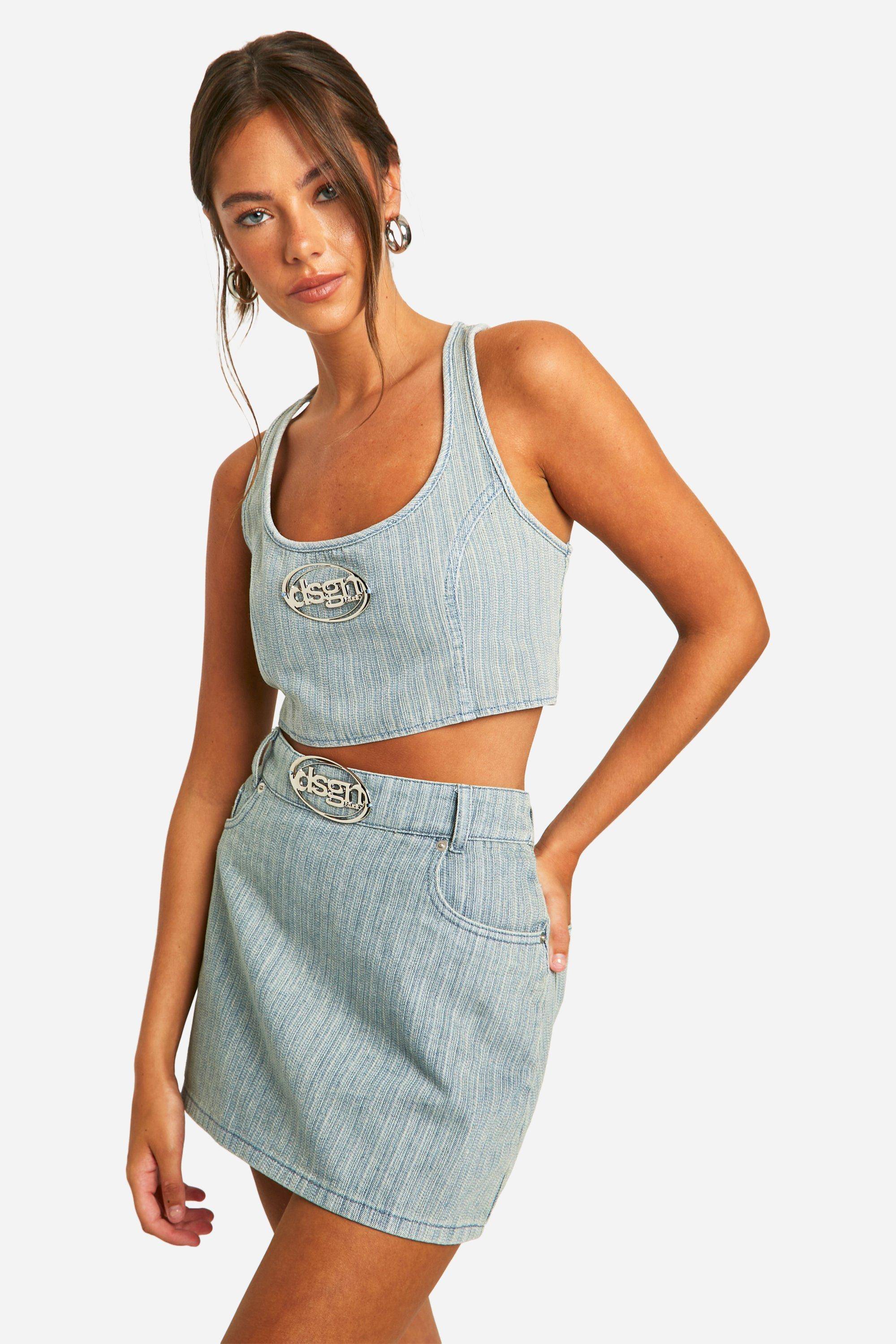 DSGN Studio Badge Crop Top en denim à rayures avec teinte vintage