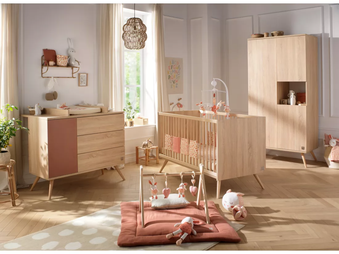 Lit bébé évolutif 140x70cm en bois marron